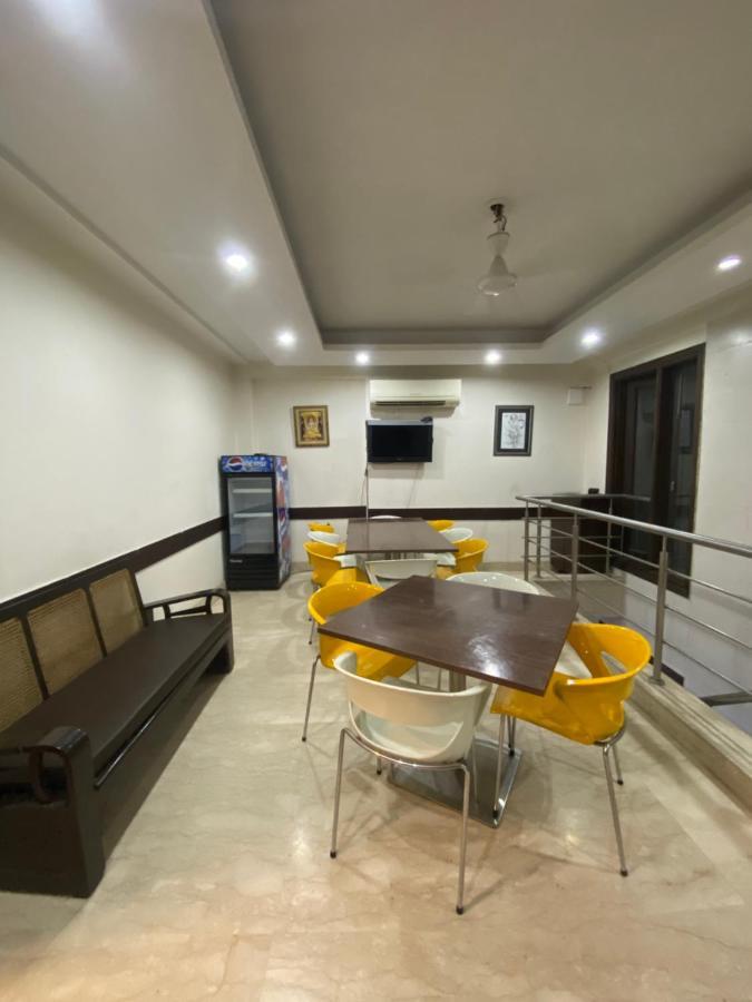 Sheesh Mahal Bed & Breakfast นิวเดลี ภายนอก รูปภาพ